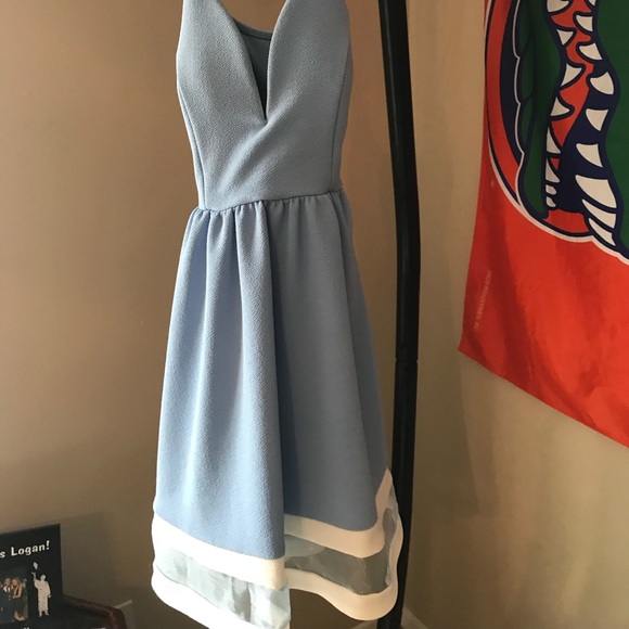 **Super Cute Blue Dress - Picture 2 of 5